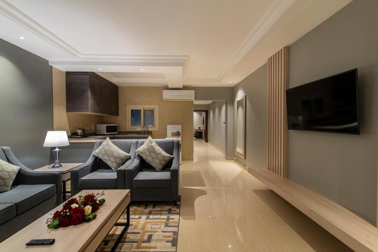 Enala Hotel Apartments- Tabuk Kültér fotó