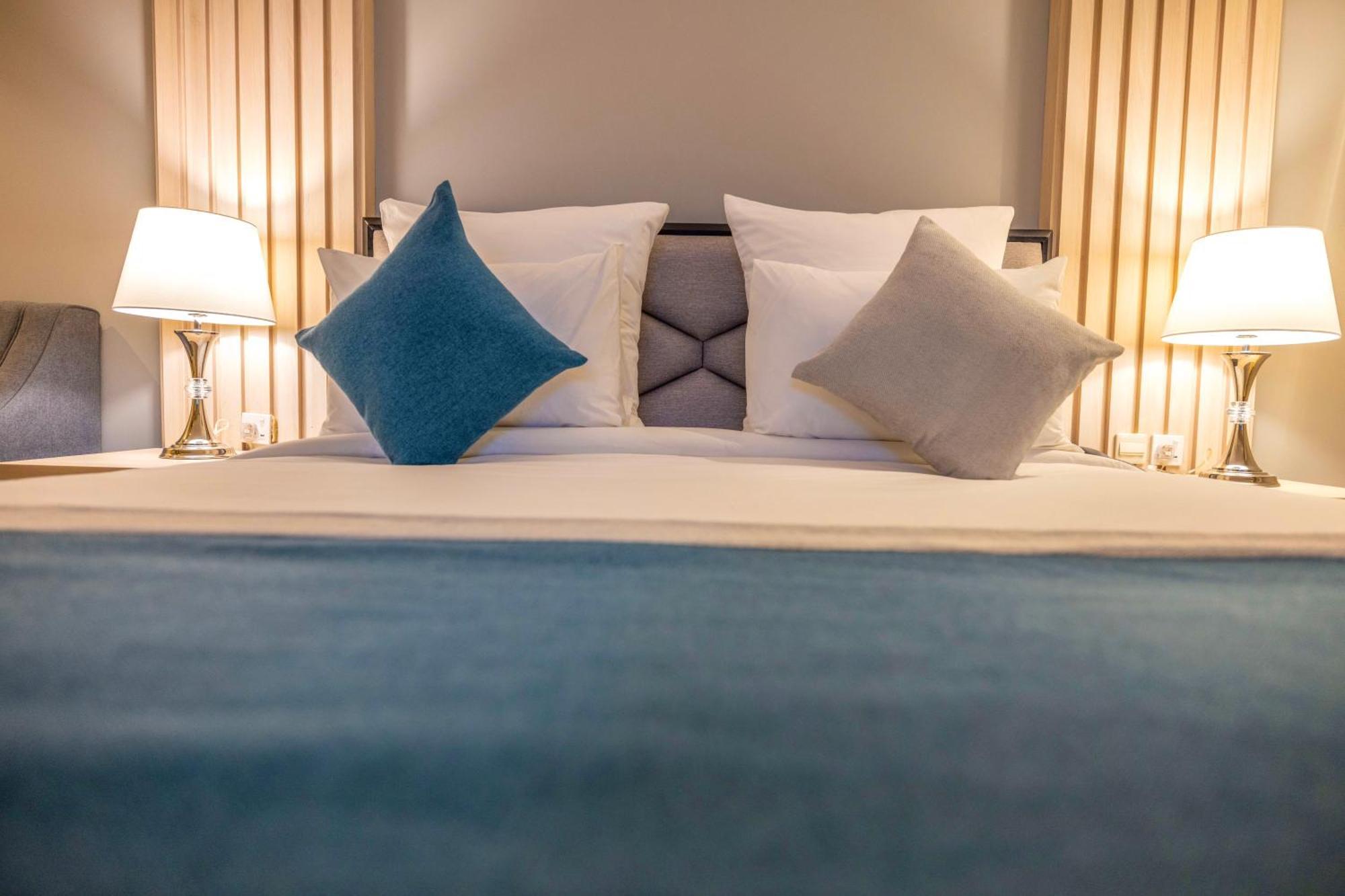 Enala Hotel Apartments- Tabuk Kültér fotó