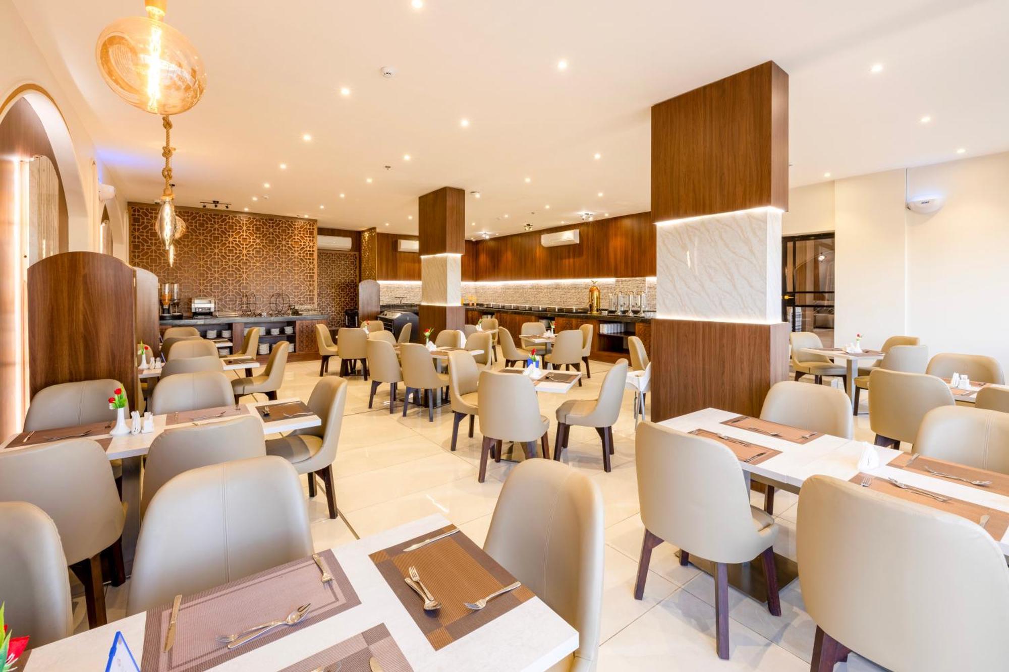Enala Hotel Apartments- Tabuk Kültér fotó